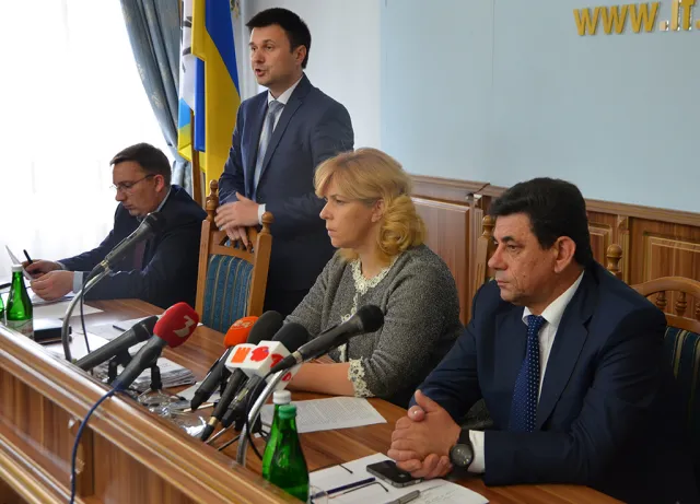Богомолець представила увазі громади благодійний проект «Люди помагають людям» (фото) — фото 2