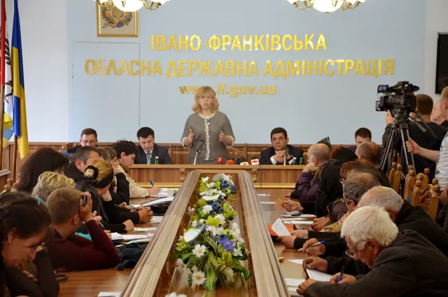 Богомолець представила увазі громади благодійний проект «Люди помагають людям» (фото) — фото 4