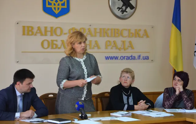 Богомолець представила увазі громади благодійний проект «Люди помагають людям» (фото) — фото 7