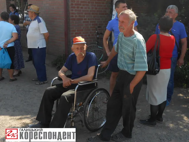 Як протестують обурені бездоріжжям жителі Хриплина (фото+відео) — фото 5
