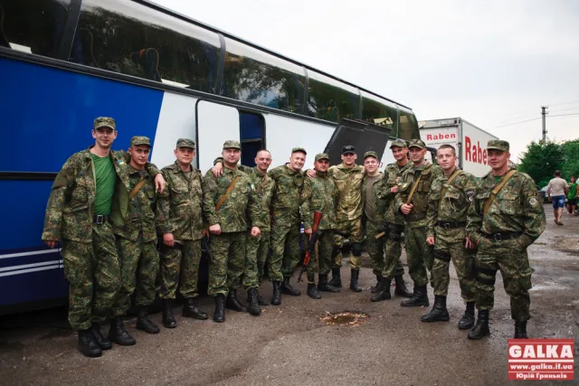 Бійці батальйону “Івано-Франківськ” вирушили у зону АТО (фото) — фото 16