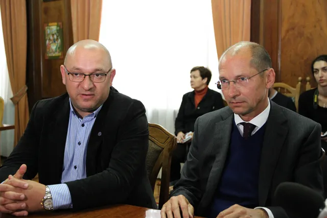 На Франківщині може з'явитися служба екстреної медичної авіації (фото) — фото 4