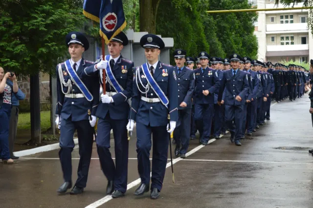 У Франківську 88 курсантів посвятили у захисники правопорядку (фото+відео) — фото 3