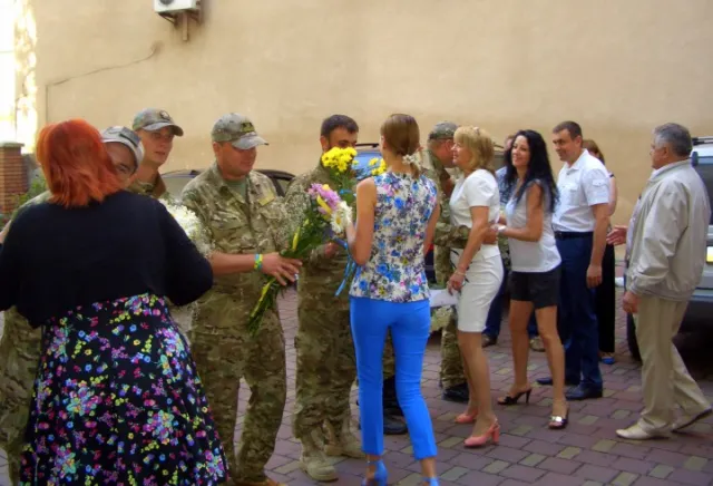 Із зона АТО повернулись франківські податківці (фото) — фото 3