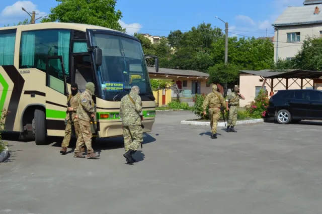 Співробітники СБУ повернулися з зони АТО (фото) — фото 2