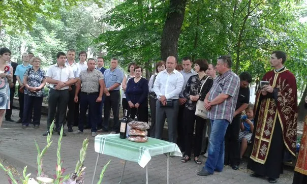 В Меморіальному сквері відбулась панахида за учасником АТО Василем Біликом (фото) — фото 7
