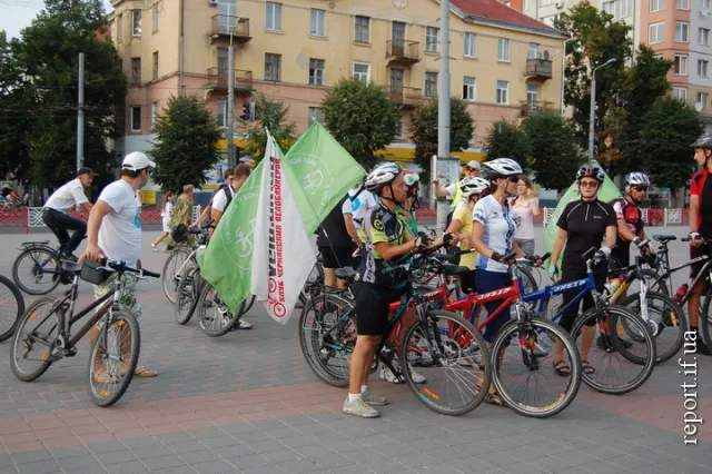 У Франківську відбувся велопробіг незрячих (фото) — фото 7