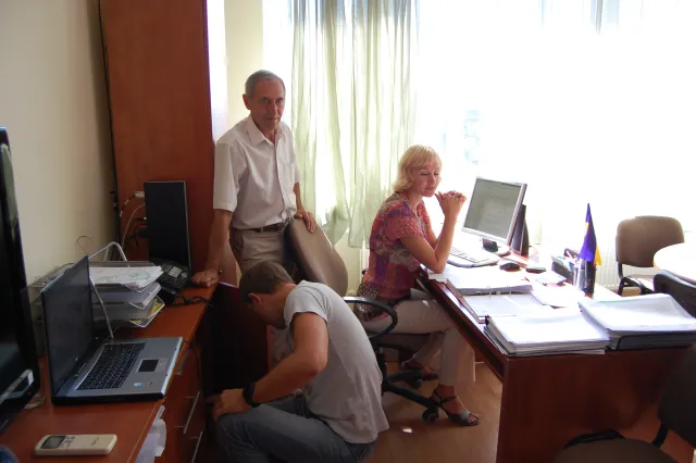 Нардеп Шеченко переглянув таємну тендерну документацію (фото+відео) — фото 1