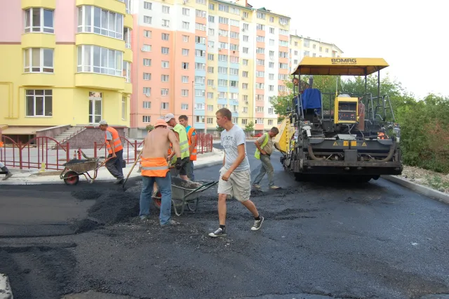 На вулиці Хіміків зробили дорогу до нового дитсадка (фото) — фото 6