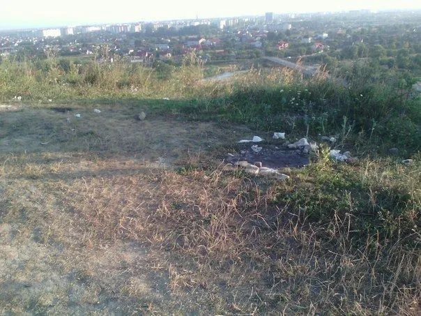 Іванофранківці активно відпочивають на Вовчинецьких горах (фото) — фото 4