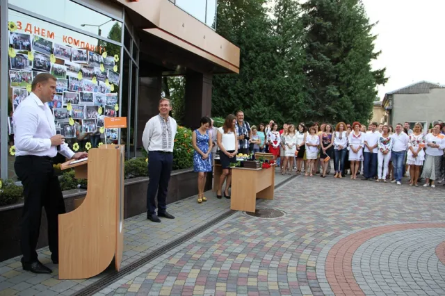 ПАТ «Прикарпаттяобленерго» святкує сьогодні своє 85-річчя (фото) — фото 12