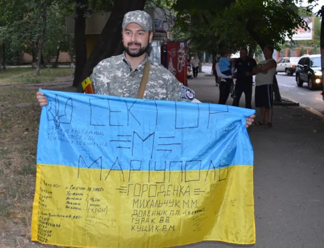 До Франківська з зони АТО повернувся зведений загін прикарпатської міліції (фото) — фото 10