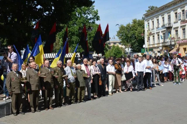 У Франківську відбулися урочистості з нагоди святкування Дня Незалежності (фото) — фото 1