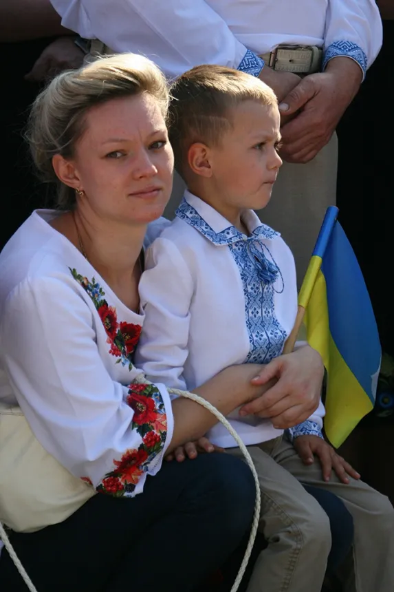 У Тисмениці урочисто відкрили пам’ятник Героям Небесної Сотні (фото) — фото 3