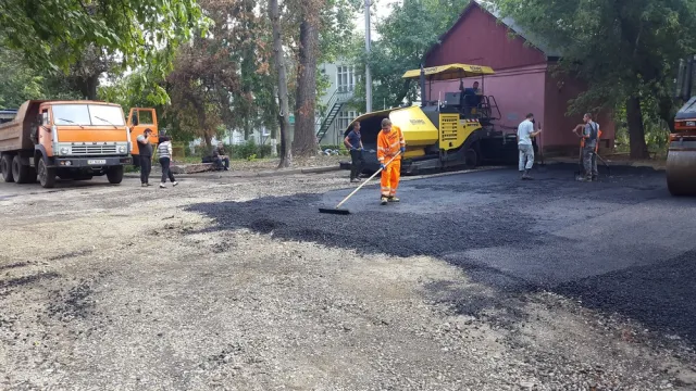 У Франківську відремонтували двори на вулицях Бельведерській та Ленкавського (фото) — фото 6