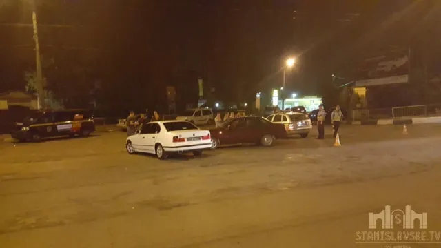 Цієї ночі у Франківську зіткнулися Daewoo та BMW (фото) — фото 1