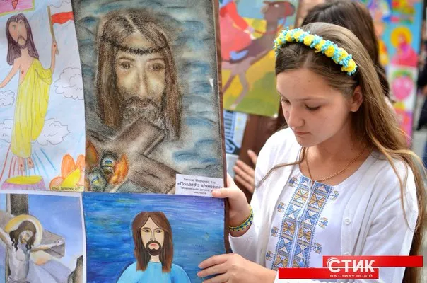 До Франківська привезли роботи переможців міжнародного конкурсу малюнка (фото+відео) — фото 6