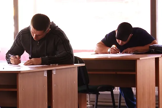 В Івано-Франківську на місце поліцейського претендує вже 18 осіб (фото) — фото 2