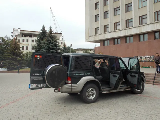 Іванофранківці передали на передову автомобіль Hyundai Galloper (фото) — фото 5