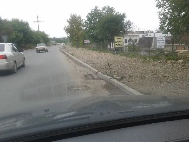 Франківець скаржиться на ремонт вулиці Набережна (фото) — фото 18