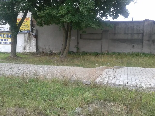 Франківець скаржиться на ремонт вулиці Набережна (фото) — фото 6