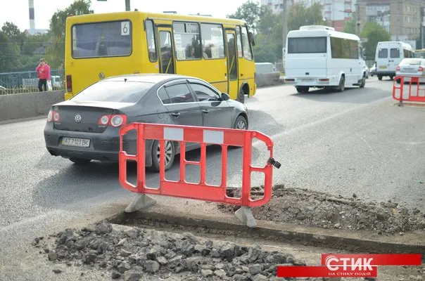 Міст через Бистрицю потребує негайного ремонту (фото) — фото 10