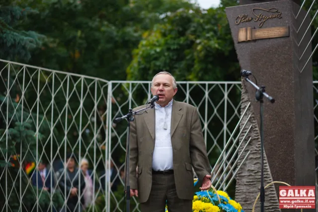 Біля Університету нафти й газу відкрили пам’ятник Іванові Пулюю (фото) — фото 13