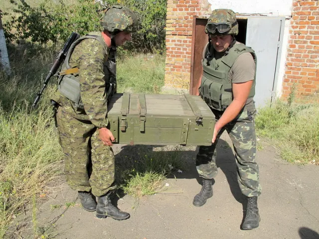 Військовий журналіст з Франківська розповів про чутки, «Груз 200» і міни (фото) — фото 2