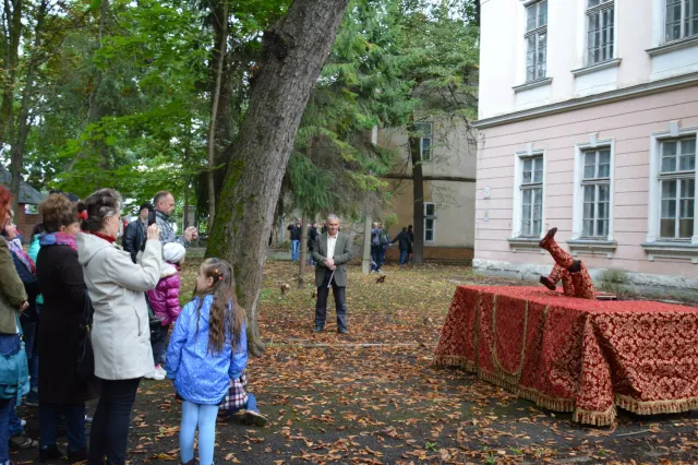 Палац Потоцьких прийняв першу мистецьку акцію (фото) — фото 17