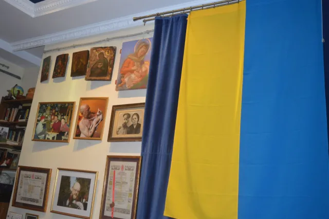 У Франківську "під абсент" говорили про філософію патріотизму — фото 5