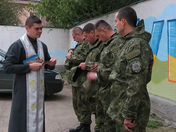 Група франківських слідчих вирушила у зону АТО (фото) — фото 2