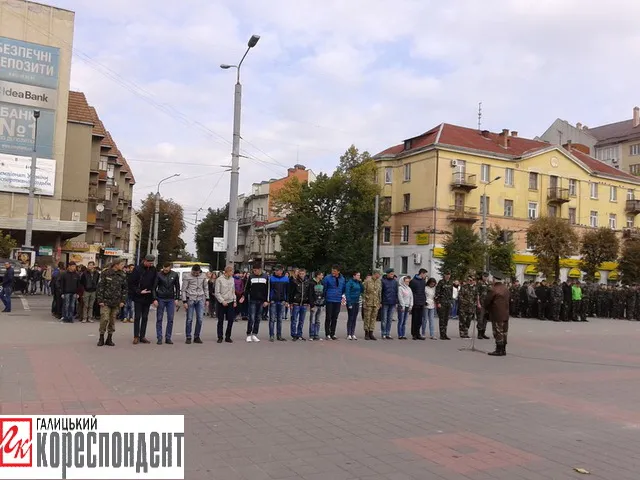 У Франківську провели репетицію параду до Дня захисника України (фото+відео) — фото 8
