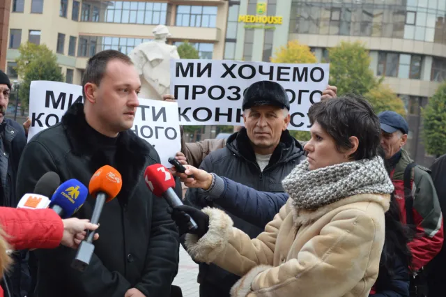 У Франківську перевізники мітингували проти нового тендеру (фото) — фото 7
