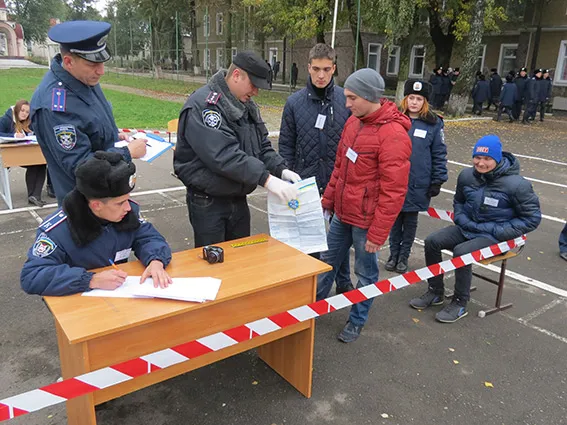 Прикарпатських правоохоронців навчали, як протидіяти порушенням під час виборів (фото) — фото 4
