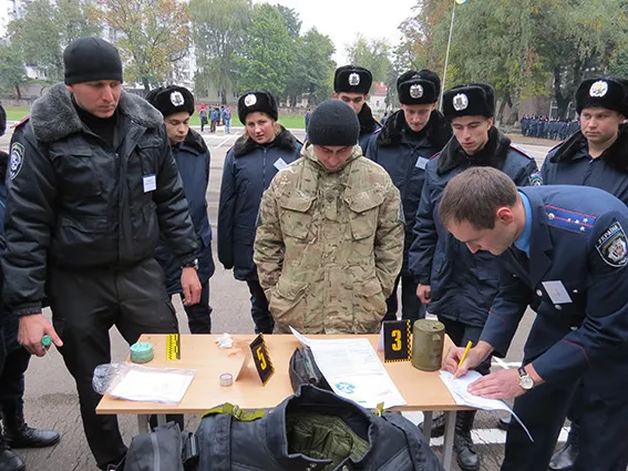 Прикарпатських правоохоронців навчали, як протидіяти порушенням під час виборів (фото) — фото 5