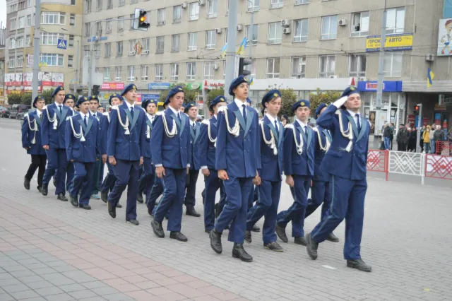 У Франківську розпочалися урочистості з нагоди Дня захисника України (фото) — фото 7