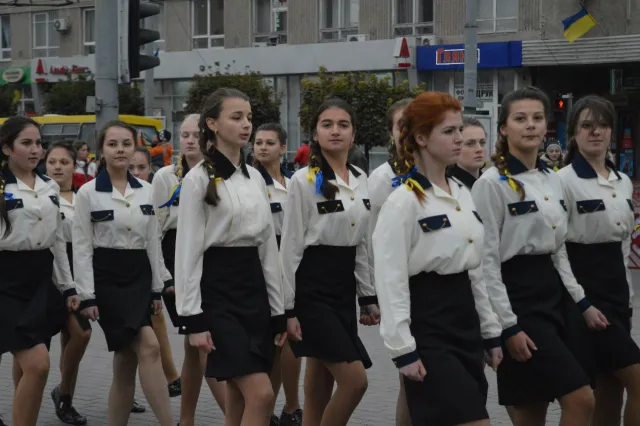 У Франківську розпочалися урочистості з нагоди Дня захисника України (фото) — фото 8