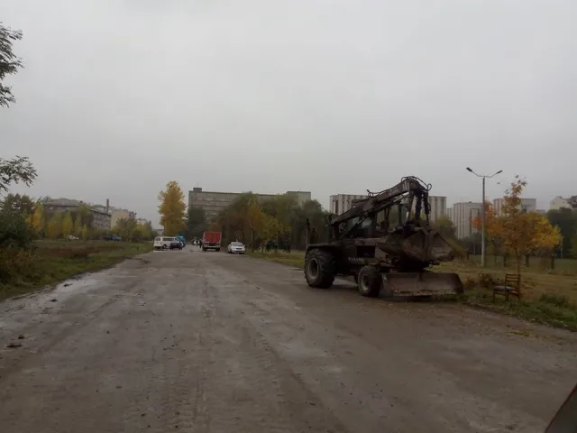 Як мікрорайон “БАМ” готується до приїзду Порошенка? (фото) — фото 4