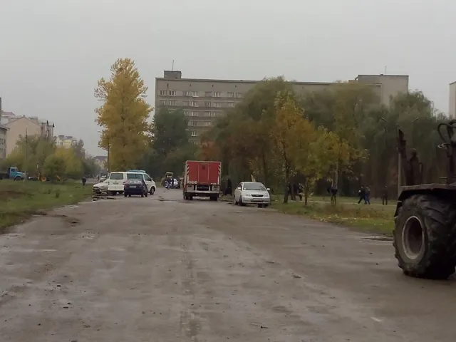 Як мікрорайон “БАМ” готується до приїзду Порошенка? (фото) — фото 6