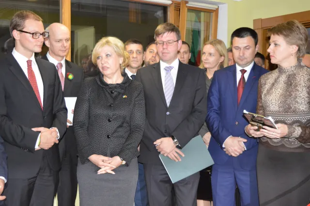 У Франківську відкрили Почесне консульство Литовської Республіки (фото) — фото 12