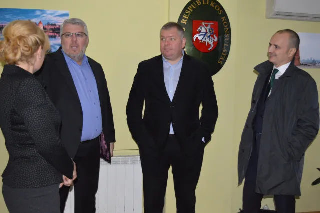 У Франківську відкрили Почесне консульство Литовської Республіки (фото) — фото 15