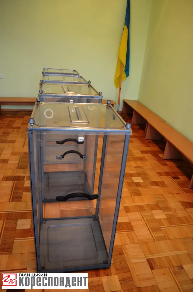 Як Франківські дільниці готувалися до виборів (фото) — фото 5