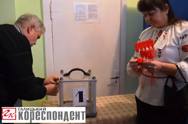 Як Франківські дільниці готувалися до виборів (фото) — фото 6