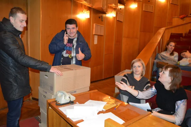 Міській виборчій комісії залишилося прийняти протоколи ще з 4 дільниць (фото) — фото 1