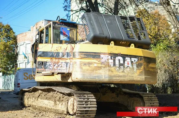 Як у Франківську ремонтують вулицю Тичини (фото) — фото 8