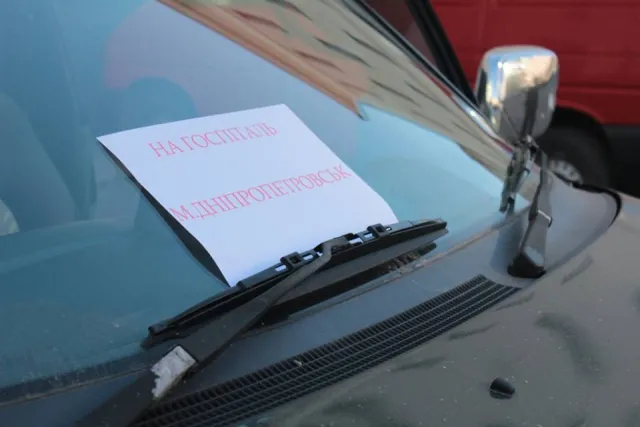 З Франківська до Дніпропетровського шпиталю передадуть позашляховик (фото) — фото 2