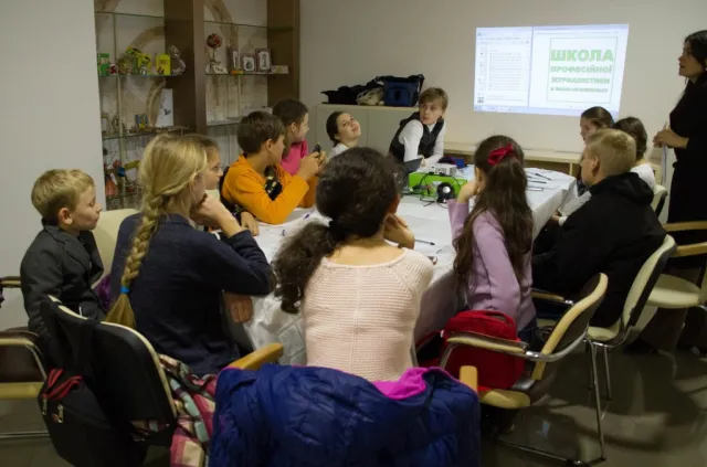 В Івано-Франківську стартувала школа журналістики для дітей бійців-учасників АТО (фото) — фото 3