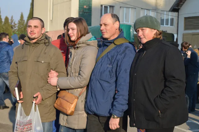 Сьогодні на строкову військову службу відправили юнаків з Прикарпаття (фото) — фото 9