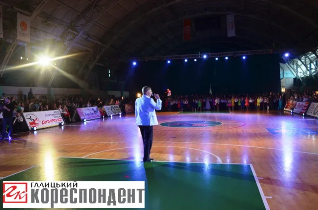 В Івано- Франківську відбувається грандіозний танцювальний чемпіонат (фото+відео) — фото 20