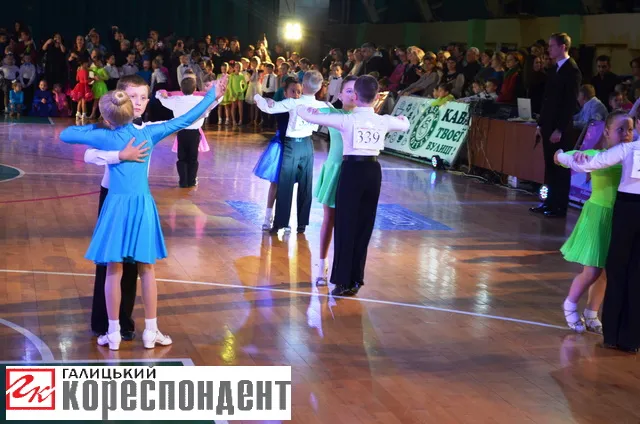 В Івано- Франківську відбувається грандіозний танцювальний чемпіонат (фото+відео) — фото 4